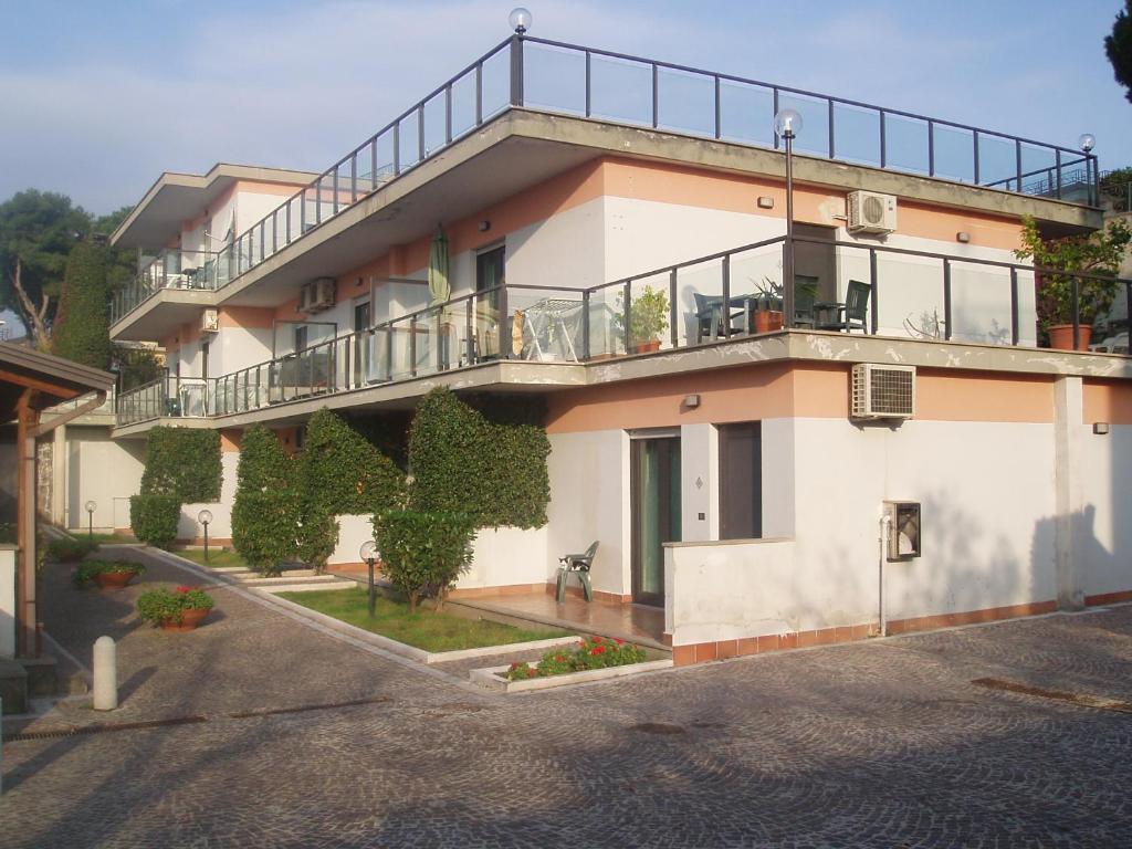 Miramare Residence Pozzuoli Exterior photo